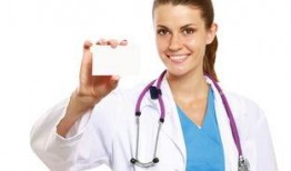 医生爆料牙膏是真的吗视频,牙膏真相曝光，你还在用错牙膏吗？