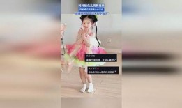 女人穿爆料裙子视频,性感爆表！女子穿爆料裙子引发网友热议
