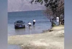 云南大理有网友发视频爆料,视频揭露当地惊人现象