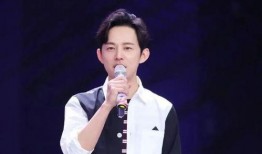 明星爆料何炅视频,视频揭秘明星真实一面