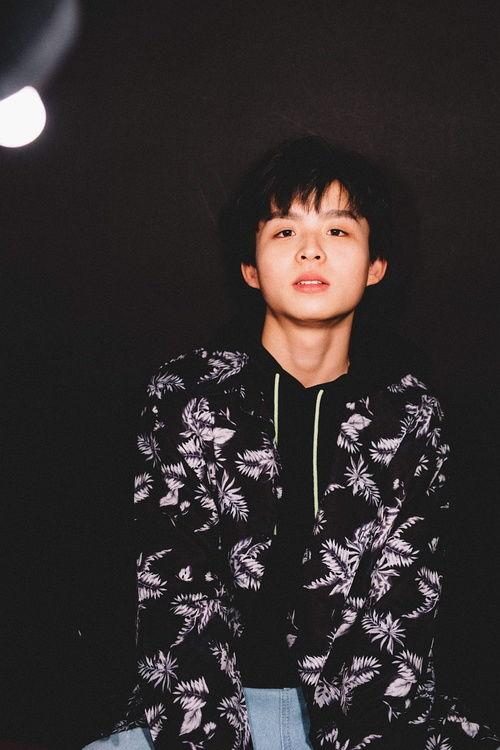 娱乐圈吃瓜的两人,娱乐圈两大瓜王联手揭秘幕后真相